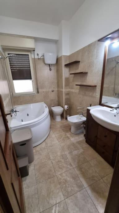 Apartament La Casa Sul Viale Reggio di Calabria Zewnętrze zdjęcie